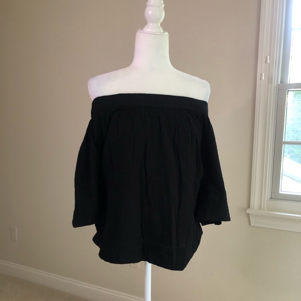 Three Dots Off The Shoulder Blouse